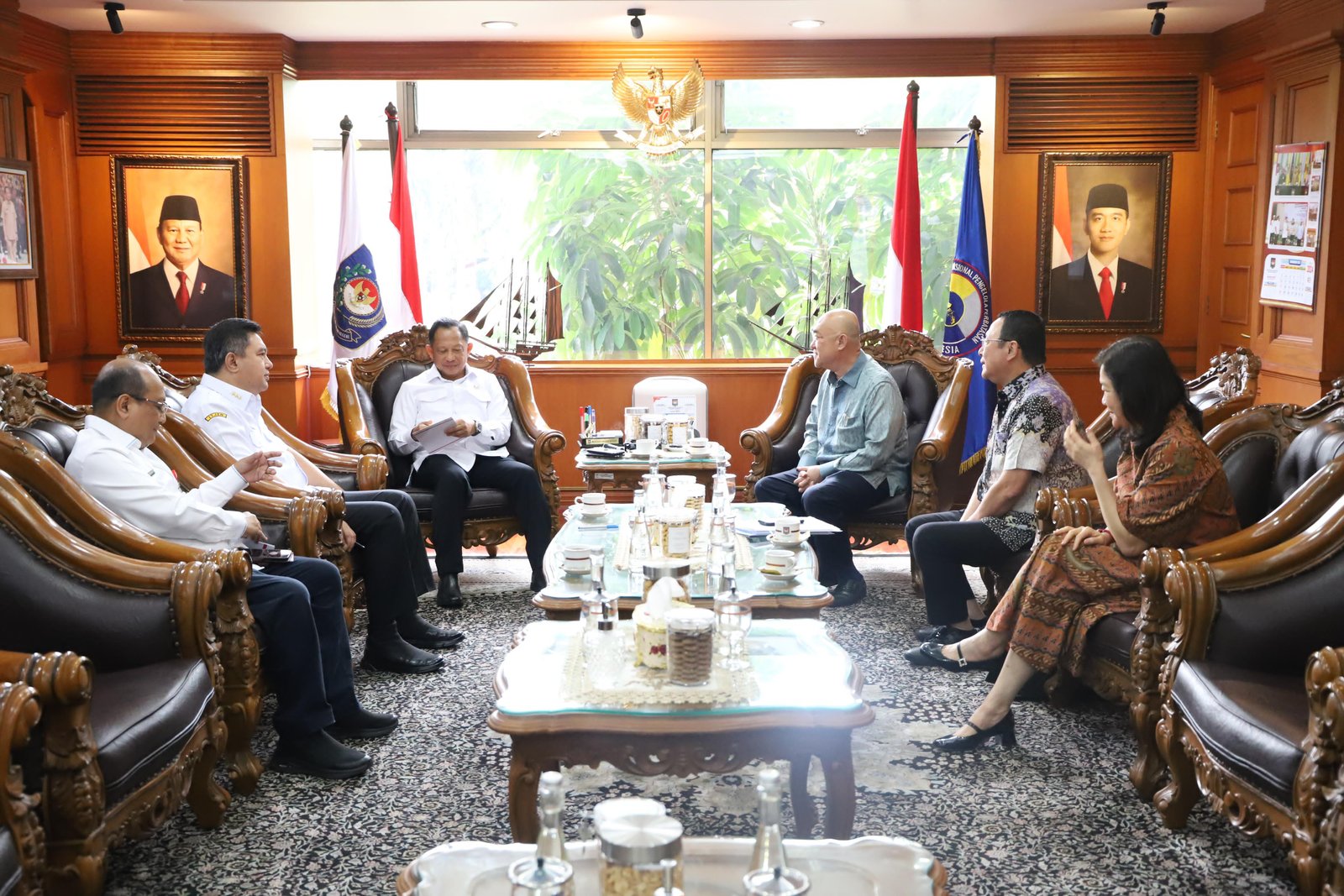 Menerima Audiensi Penasehat Khusus Presiden Bid. Ekonomi