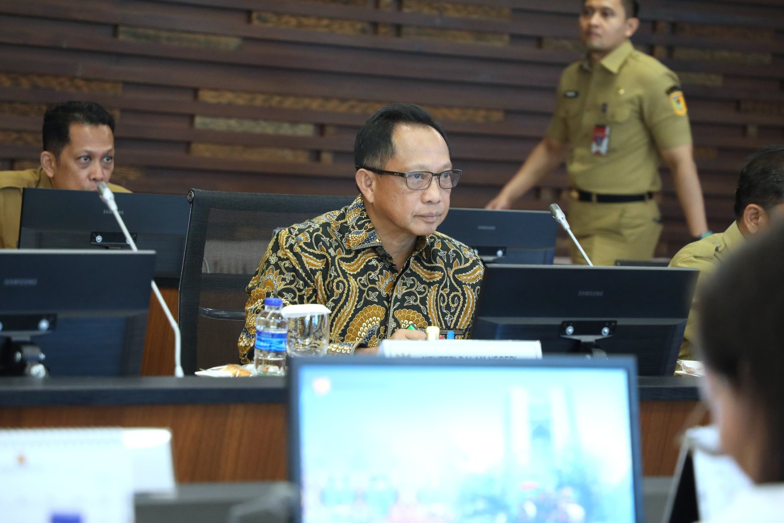 Menteri Dalam Negeri Menghadiri Pertemuan Bersama Menteri Pekerjaan Umum
