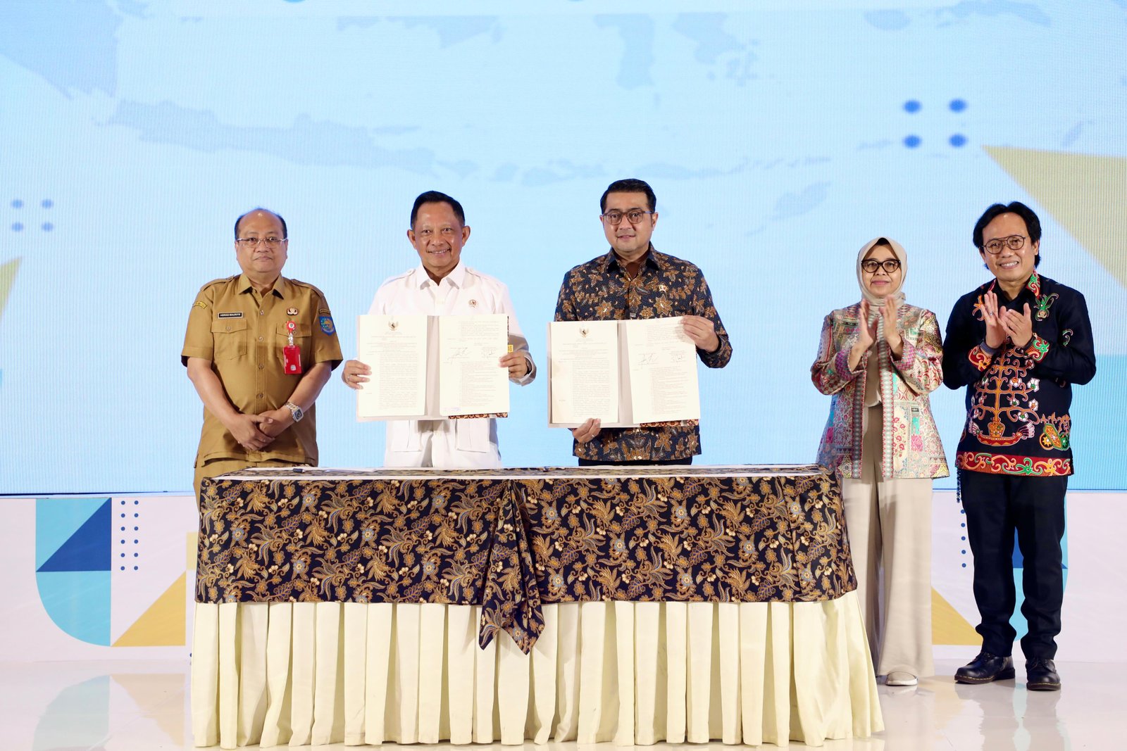 Rapat Koordinasi Kelembagaan Ekonomi Kreatif Daerah Bertempat di Hotel Borobudur Jakarta