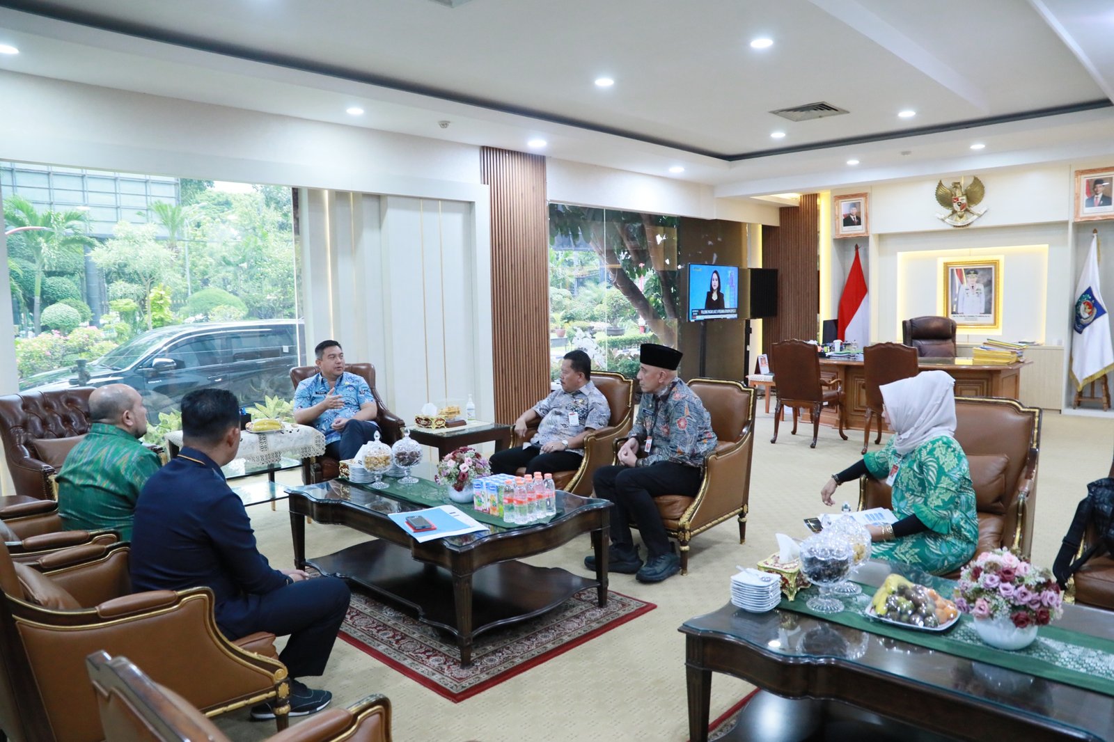 Menerima Kepala BPSDM