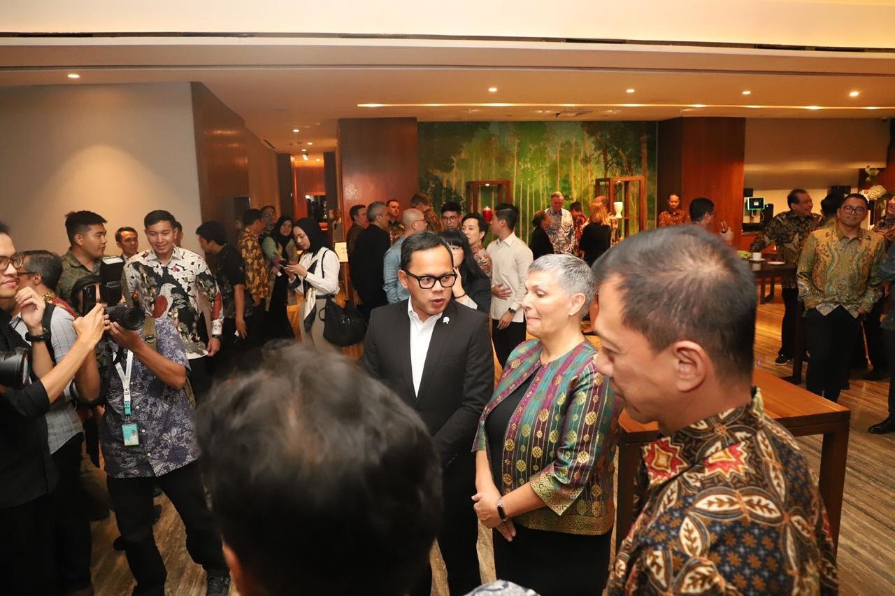 Mewakili Menteri Dalam Negeri Menghadiri Makan Malam Dalam Rangka Perpisahan Ibu Penny Williams, Dubes Australia Untuk Indonesia