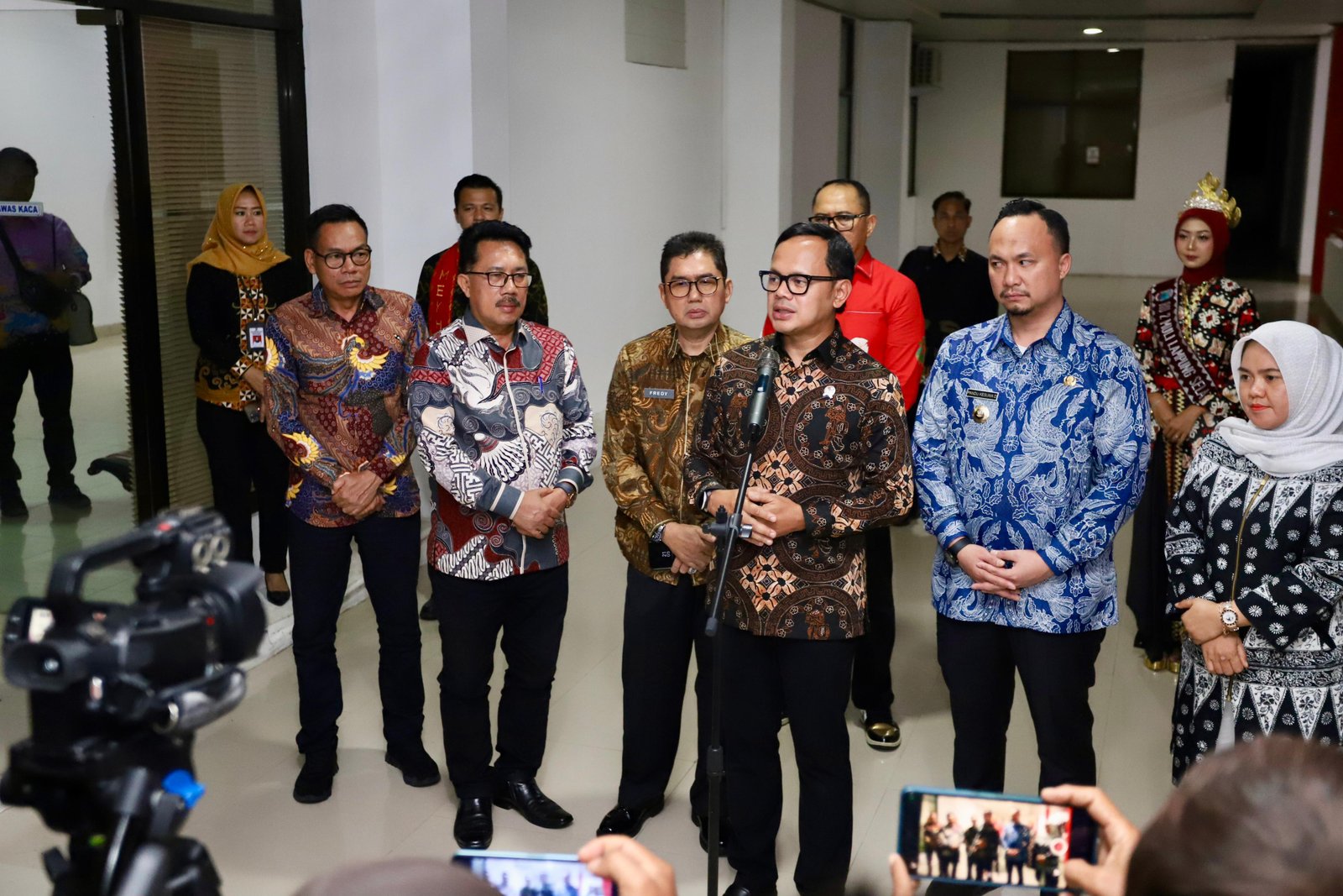 Kegiatan Wakil Menteri Dalam Negeri Memimpin Rapat Koordinasi Penyelenggaraan Pilkada Serentak  di Kabupaten Lampung Selatan Bertempat di Aula Rajabasa, Kantor Bupati Lampung Selatan