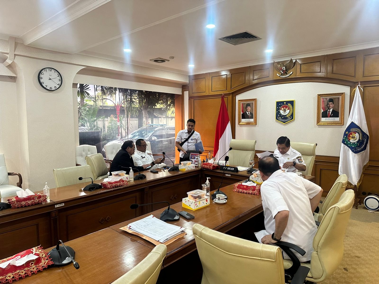 Rapat Penetapan Hasil Seleksi Penulisan Makalah Seleksi Terbuka Jabatan Pimpinan Tinggi Pratama di lingkungan Kementerian Dalam Negeri