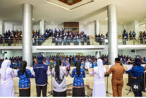 Menghadiri Deklrasi  Netralitas ASN, Kepala Desa dan Perangkat Desa dalam Pilkada Serentak Tahun 2024 di Kantor Bupati Lombok Timur