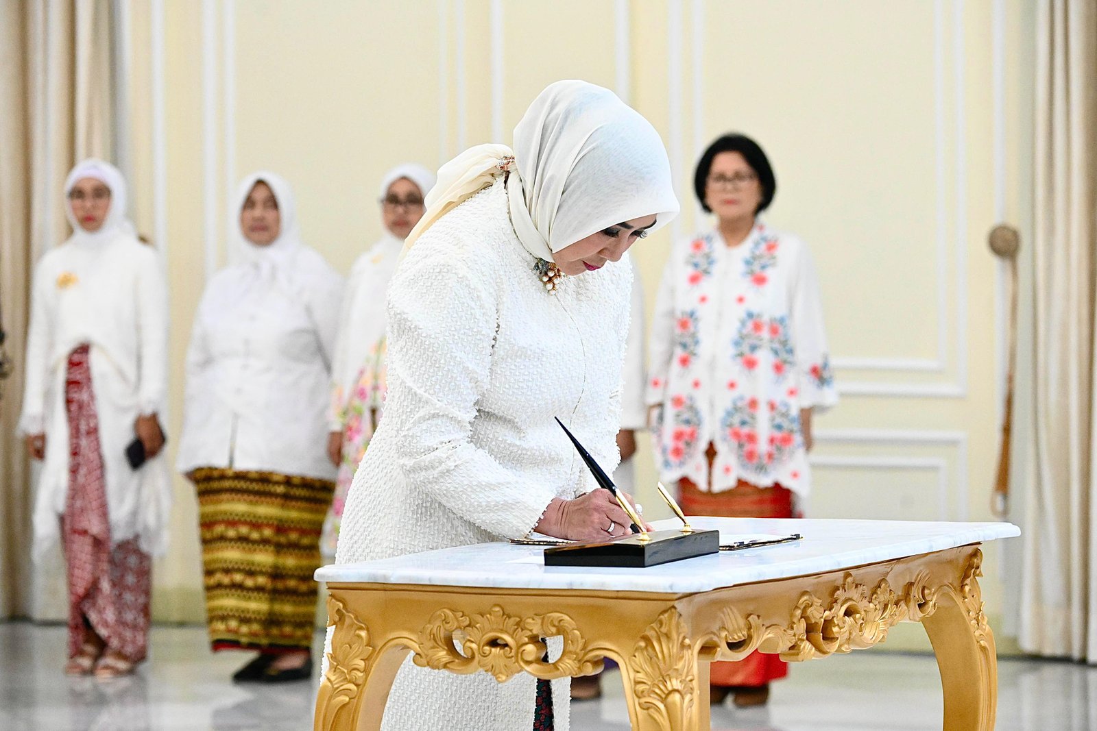 Ibu Menteri Dalam Negeri Pelantikan Pengurus DEKRANAS Masa Bakti Tahun 2024-2029  Bertempat di Istana Wakil Presiden,  Jalan Medan Merdeka Selatan, Jakarta Pusat