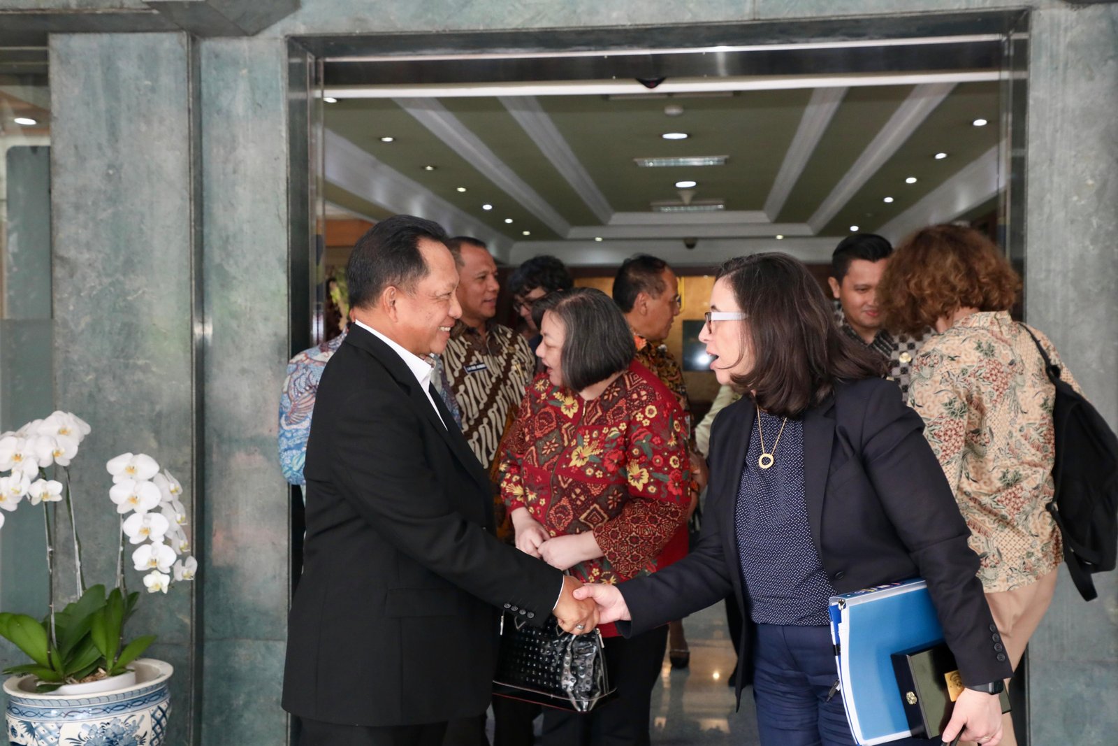 Menerima Audiensi Vice President World Bank untuk Asia Pasifik,  Ms. Manuela V. Ferro