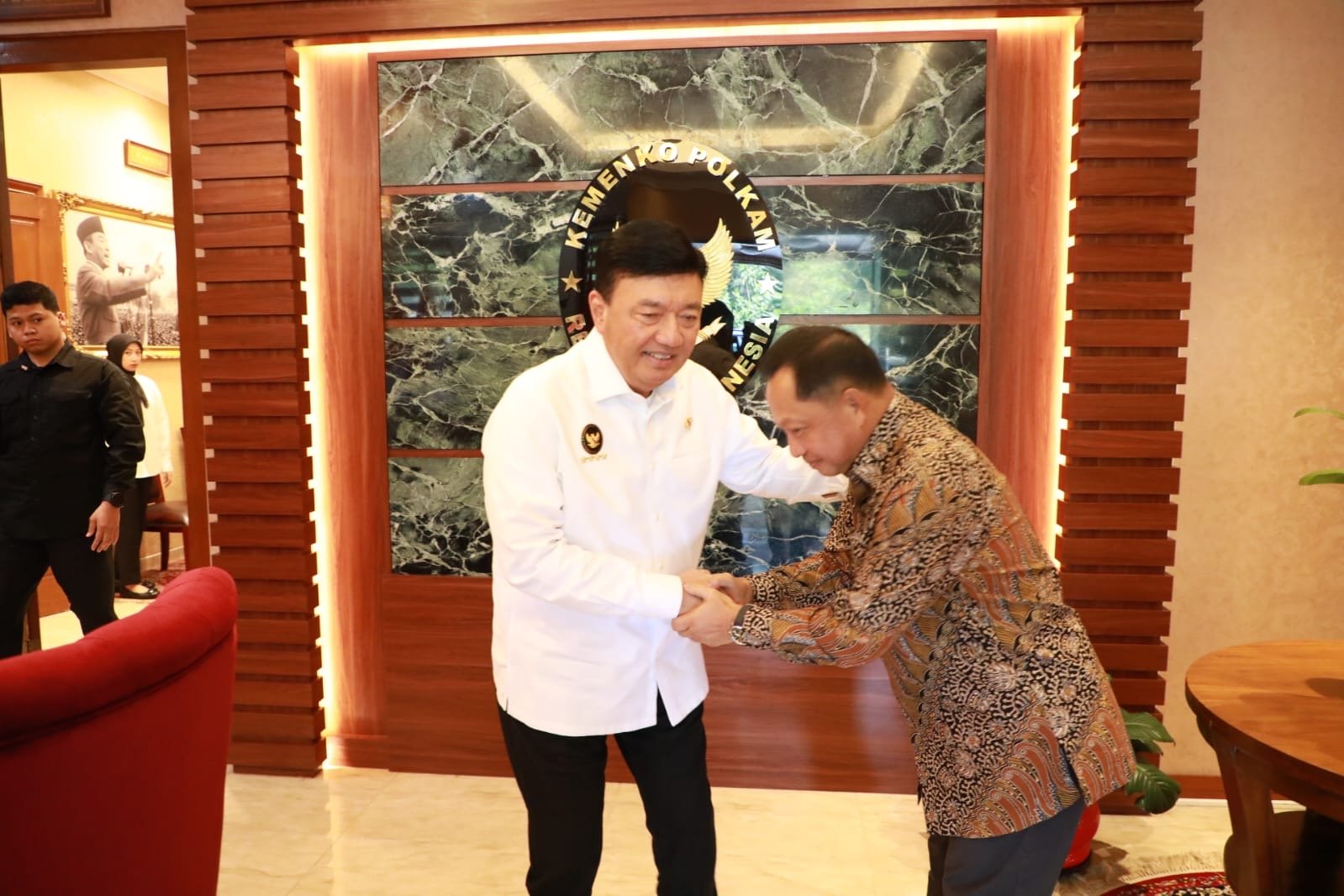 Audiensi dengan Menteri  Koordinator Bidang Politik dan Keamanan Republik Indonesia
