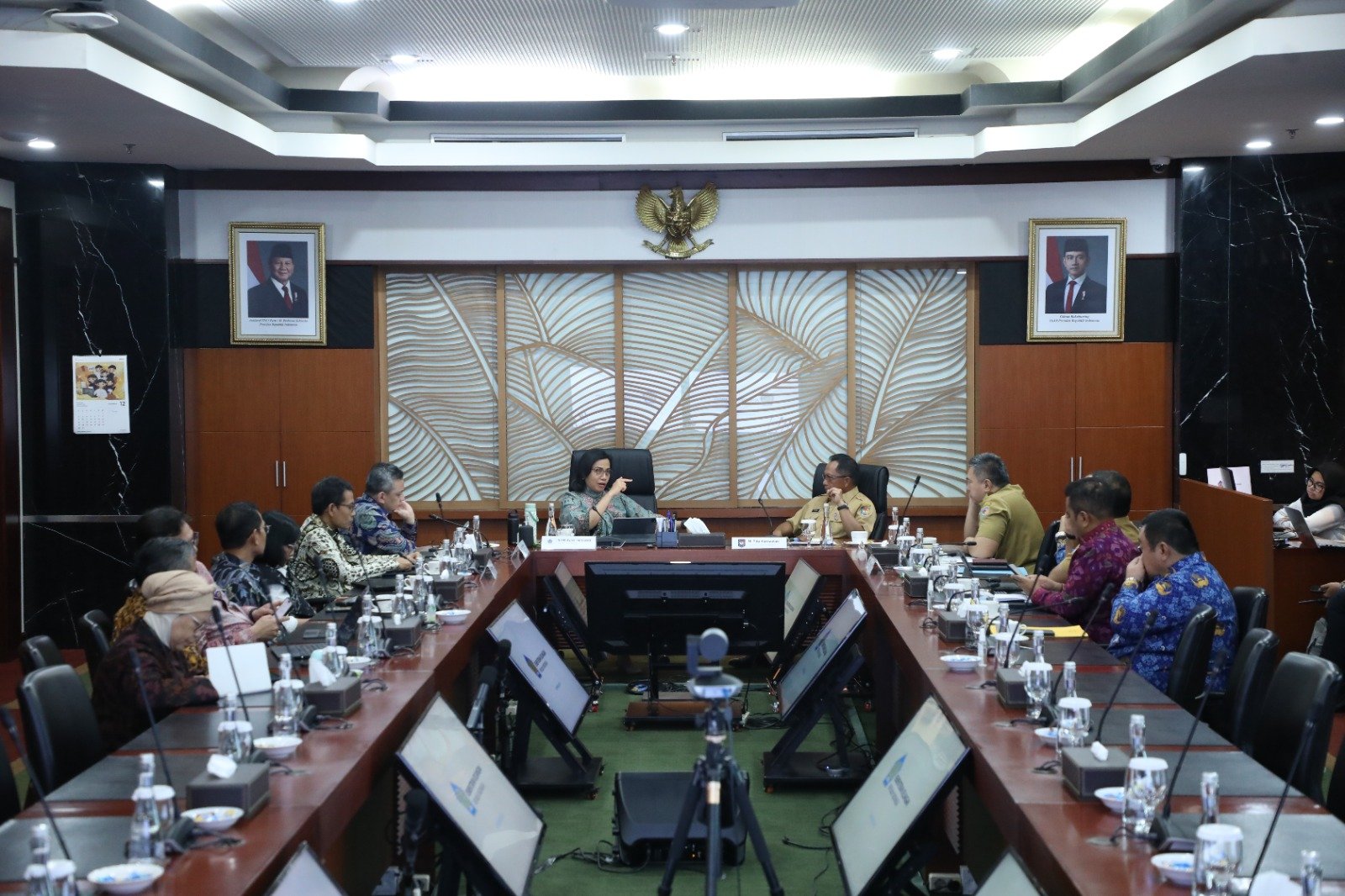 Pertemuan dengan Menteri Keuangan Membahas Mitigasi dan Simulasi Penyesuaian PKB, BBNKB, dan OPSEN Terutang Untuk Menjaga Beban Wajib Pajak